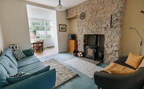 Captain French Cottage // 3 Bed Accommodation In Kendal, Lake District, Cumbria